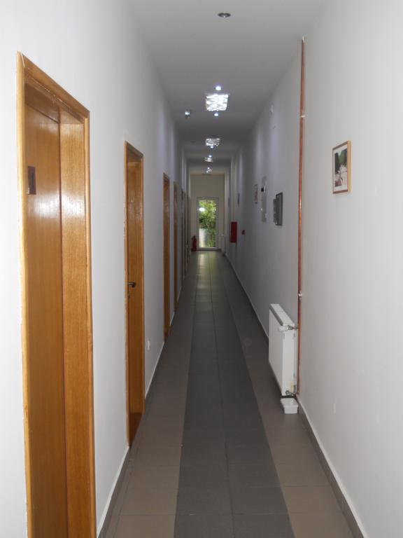 Garni Hotel Alma 皮罗特 外观 照片