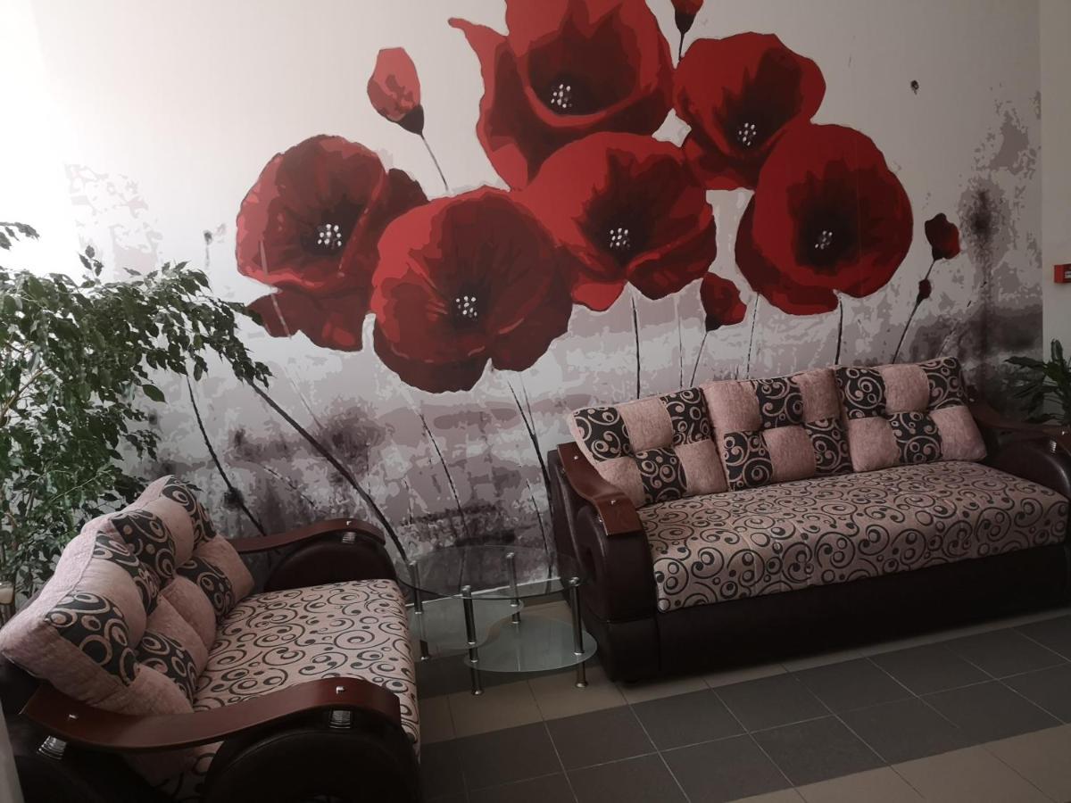 Garni Hotel Alma 皮罗特 外观 照片